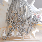 Collar de letras globo