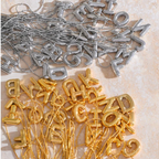 Collar de letras globo