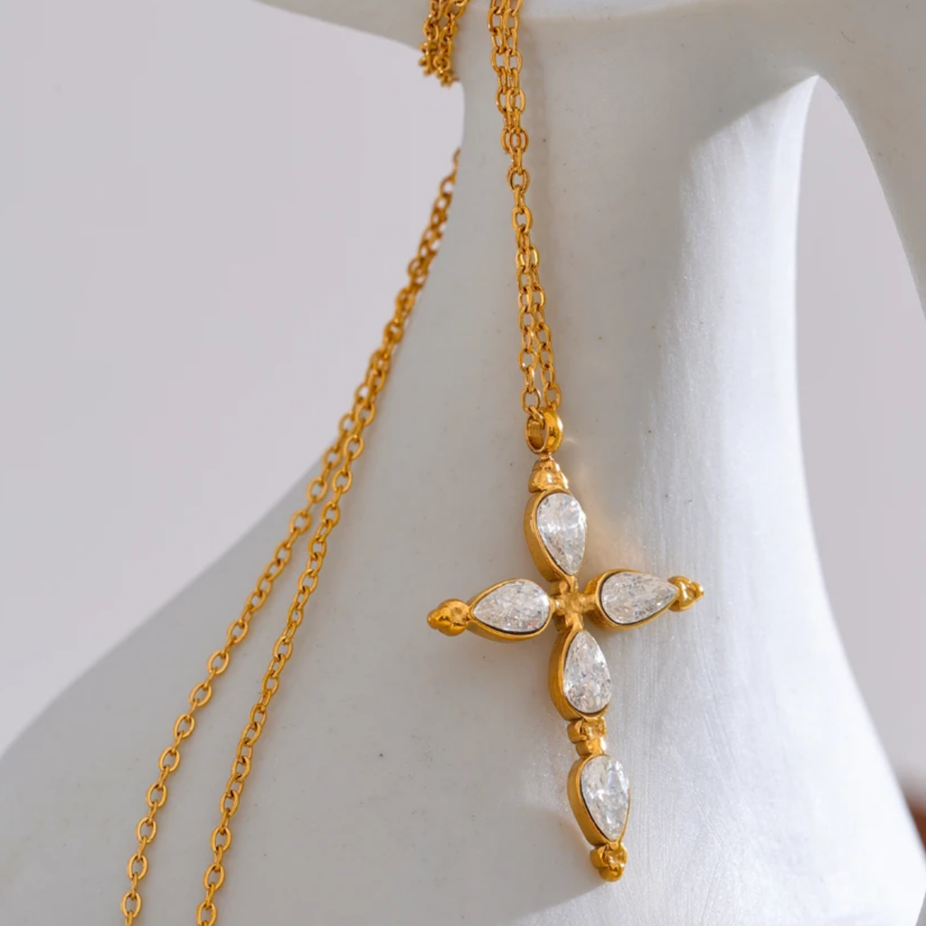 Collar Cruz brillante