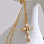 Collar Cruz brillante