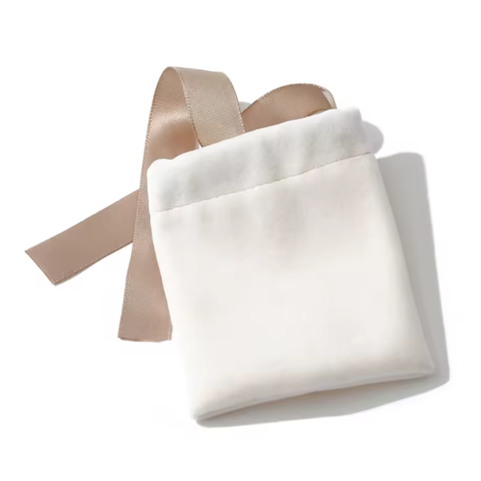Bolsita para joyería beige con moño